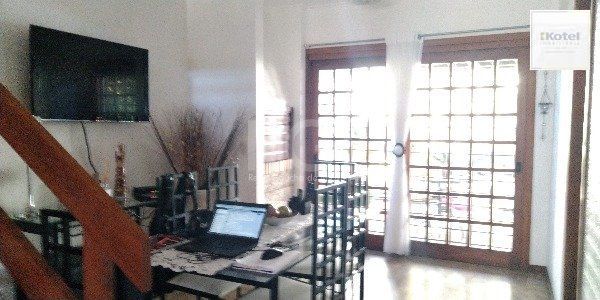 Casa para Venda - 176.28m², 3 dormitórios, sendo 1 suites, 2 vagas - Ipanema — foto 4