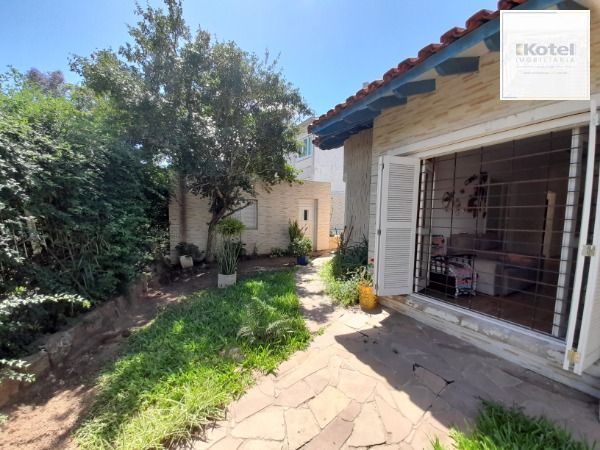 Casa para Venda - 136.31m², 3 dormitórios, sendo 1 suites, 2 vagas - Guarujá — foto 2
