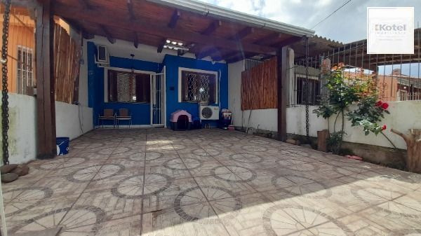 Casa para Venda - 62m², 2 dormitórios, 2 vagas - Hípica