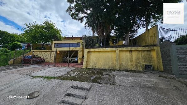 Casa em Porto Alegre, no bairro Belém Novo, com 3 dormitório(s), e 3 banheiros, à venda. — foto 3