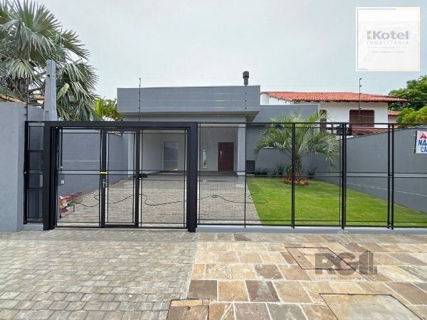 Casa em Porto Alegre, no bairro Ipanema, com 3 dormitório(s), à venda. — foto 2