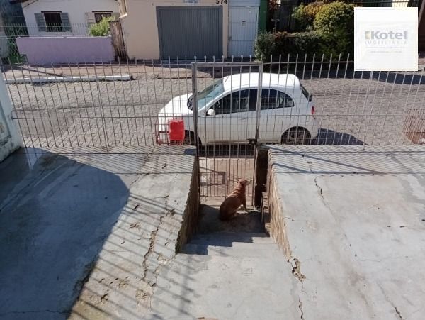 Casa em Porto Alegre, no bairro Passo das Pedras, com 2 dormitório(s), e 2 banheiros, à venda. — foto 4