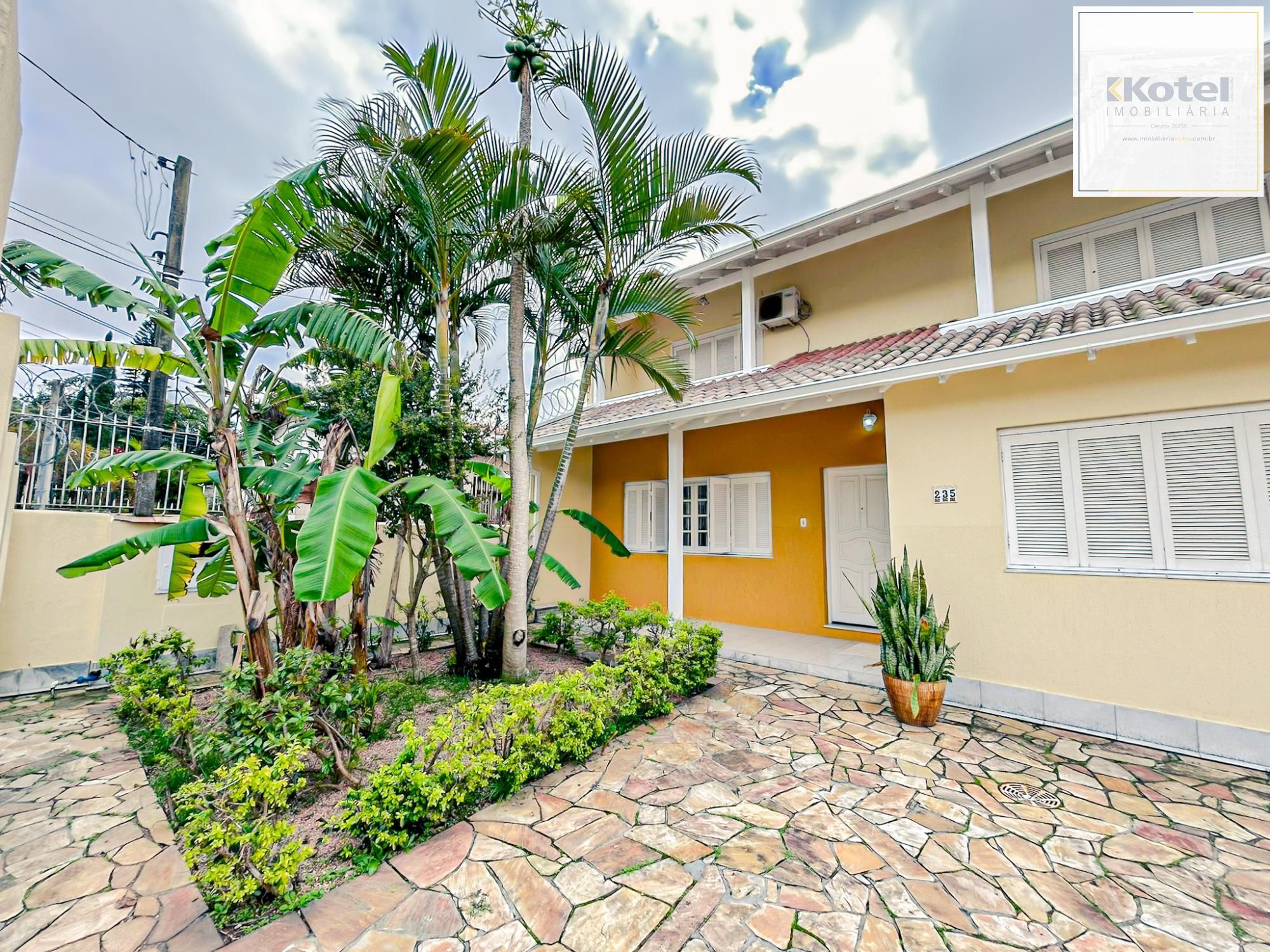 Casa 4 dormitórios 295m2 área construída bairro Nonoai — foto 2