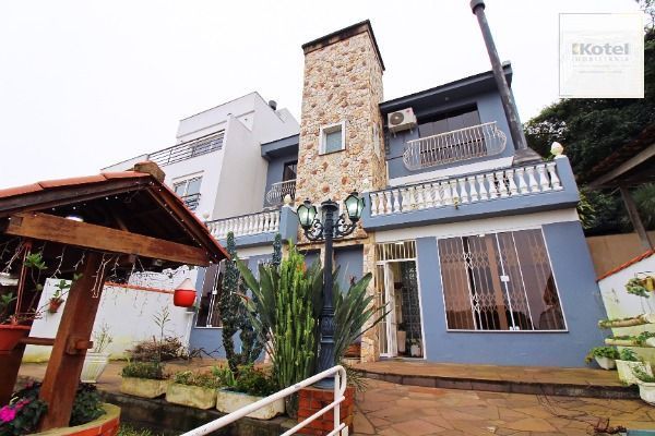 Casa para Venda - 300m², 3 dormitórios, sendo 1 suites, 2 vagas - Ipanema — foto 2
