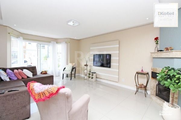 Casa para Venda - 131.96m², 3 dormitórios, sendo 1 suites, 2 vagas - Lagos De Nova Ipanema — foto 4