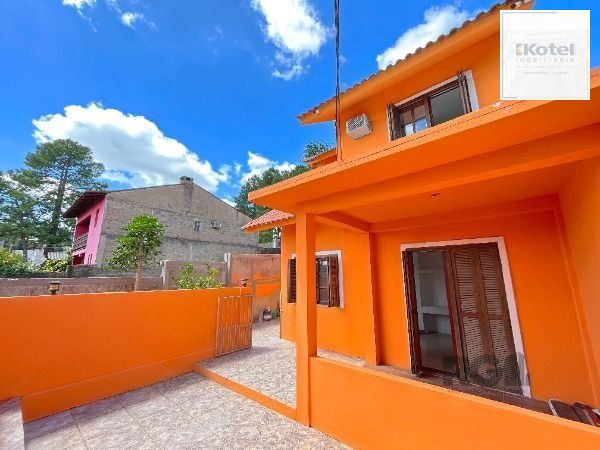 Casa para Venda - 144m², 2 dormitórios, 2 vagas - Lomba do Pinheiro — foto 4