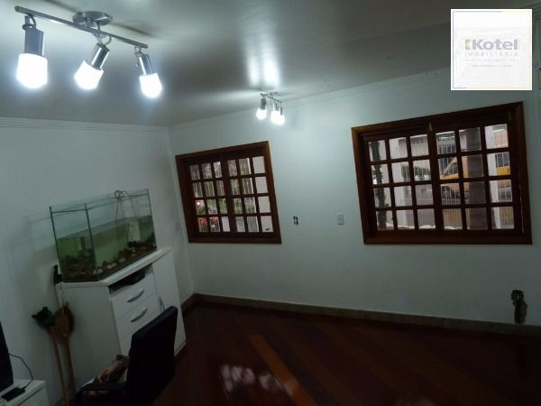 Casa para Venda - 525m², 3 dormitórios, sendo 3 suites, 4 vagas - Vila João Pessoa