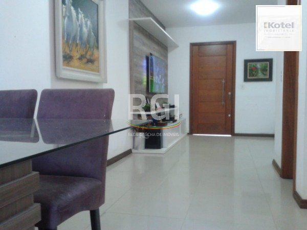 Casa em Porto Alegre, no bairro Hípica, com 3 dormitório(s), à venda. — foto 4