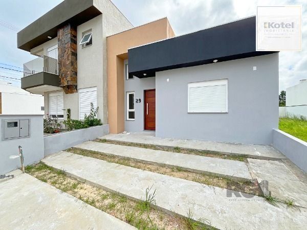 Casa Condominio para Venda - 102m², 3 dormitórios, sendo 1 suites, 2 vagas - Hípica