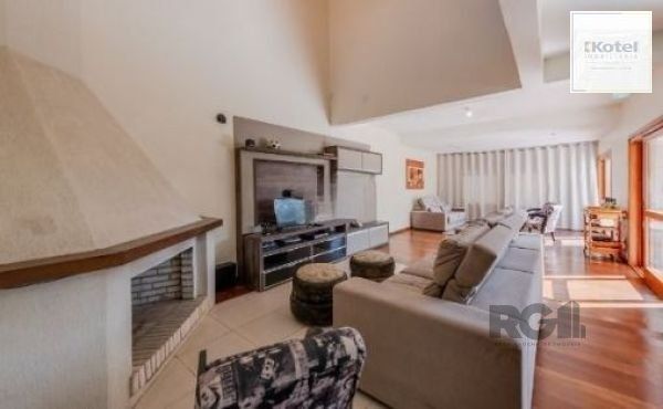 Casa em Porto Alegre, no bairro Aberta dos Morros, com 4 dormitório(s), e 4 banheiros, à venda. — foto 2