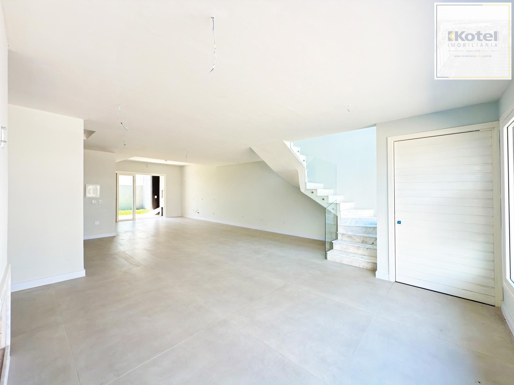 Casa 4 dormitórios( 1 dorm térreo) no Condomínio Villa Amalfi, na zona sul de Porto Alegre. — foto 3