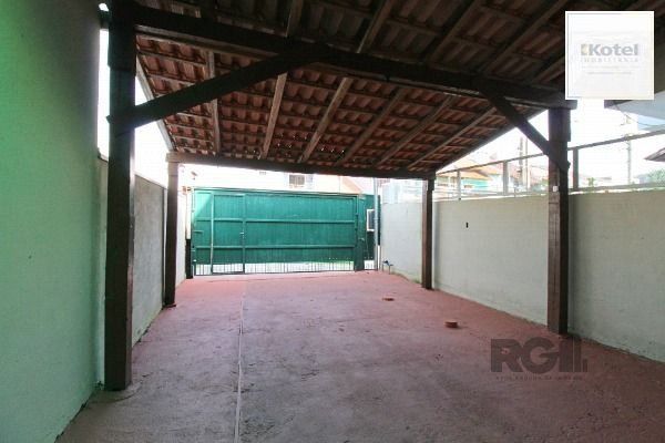 Casa em Porto Alegre, no bairro Aberta dos Morros, com 2 dormitório(s), e 2 banheiros, à venda. — foto 4