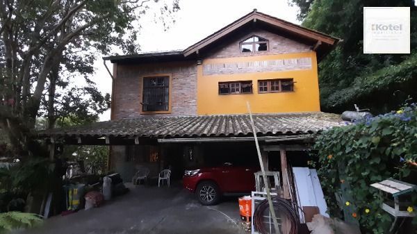 Casa em Porto Alegre, no bairro Vila Conceição, com 1 dormitório(s), e 1 banheiros, à venda.