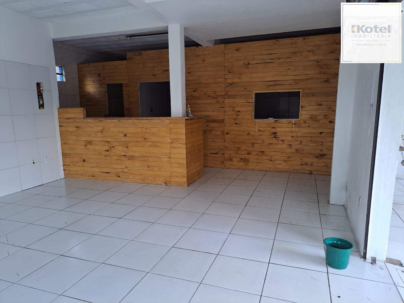 Oportunidade Única para Investidores: Prédio + Sobrado em Terreno de Esquina! — foto 2