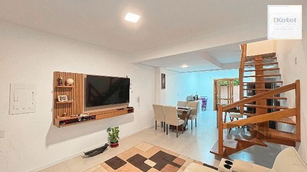 Casa Condominio em Porto Alegre, no bairro Teresópolis, com 2 dormitório(s), e 2 banheiros, à venda. — foto 4