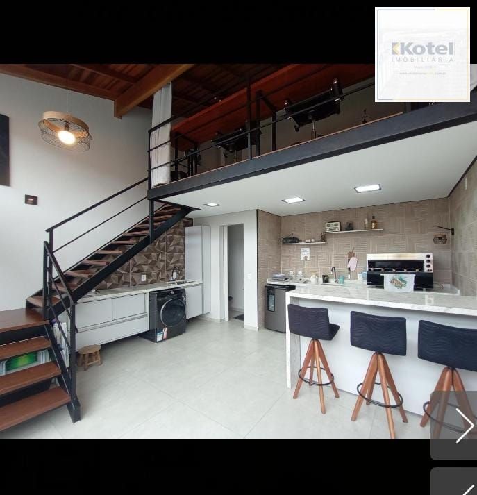Hípica- Casa 2 dormitórios, mezanino, área gourmet- Venda!! — foto 4