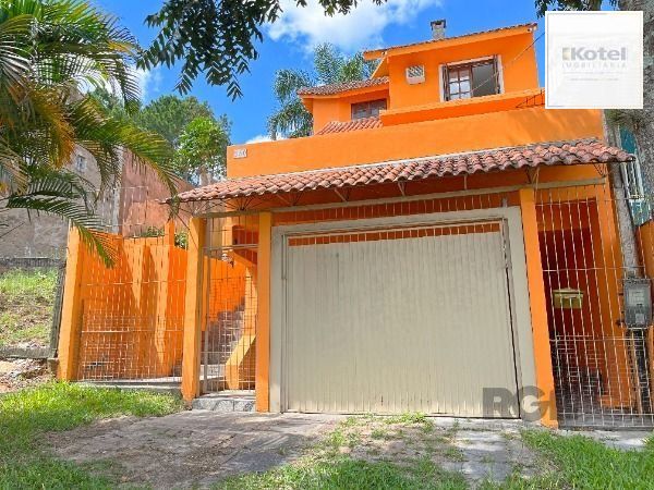 Casa para Venda - 144m², 2 dormitórios, 2 vagas - Lomba do Pinheiro — foto 3