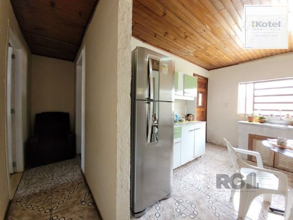 Casa em Porto Alegre, no bairro Restinga, com 5 dormitório(s), e 5 banheiros, à venda. — foto 4
