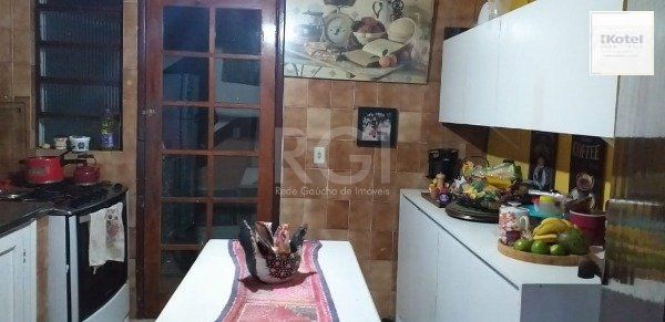Casa para Venda - 260m², 3 dormitórios, sendo 1 suites, Espirito Santo — foto 5