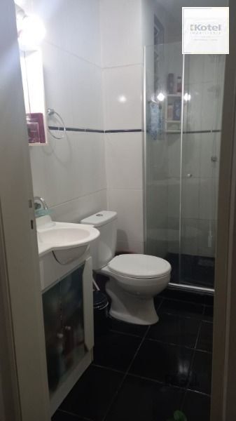 Apartamento em Porto Alegre, no bairro Cristal, com 1 dormitório(s), e 1 banheiros, à venda. — foto 5