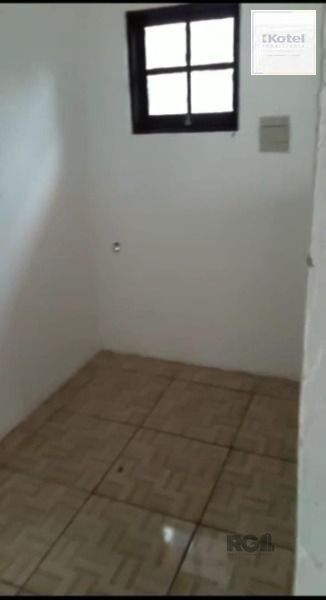Casa em Porto Alegre, no bairro Hípica, com 2 dormitório(s), e 2 banheiros, à venda. — foto 4