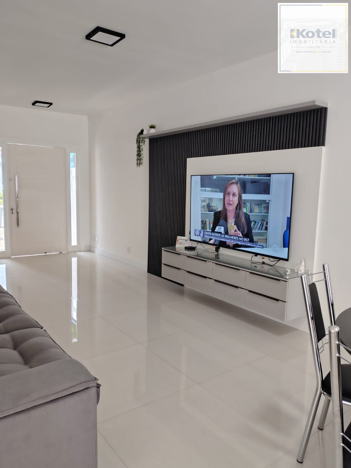 Casa para Venda - 100m², 3 dormitórios, sendo 1 suites, 1 vaga -  placa Solar -  Lagos De Nova Ipanema — foto 3