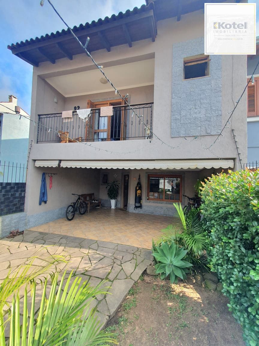 sobrado 3dorm sendo uma suite, piscina, hidro 2 vagas - Hipica