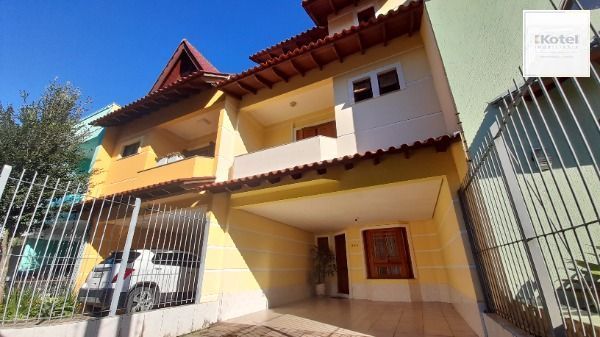 Casa em Porto Alegre, no bairro Espírito Santo, com 3 dormitório(s), e 3 banheiros, à venda. — foto 2
