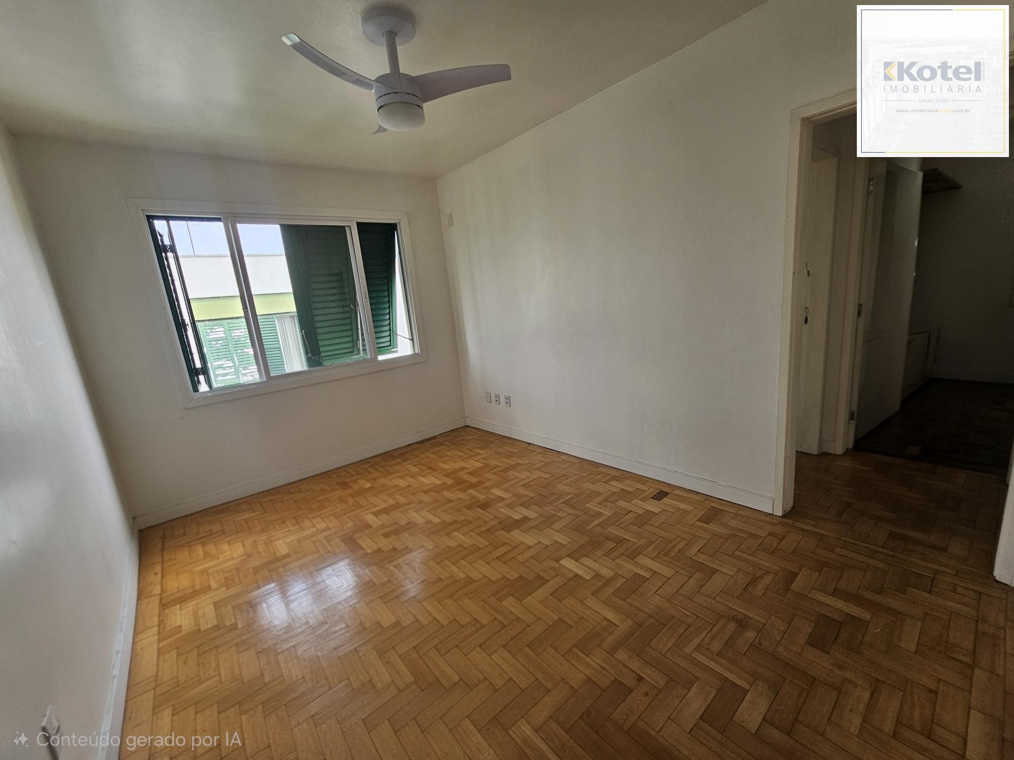 Apartamento com 73,00m² privativos reformado 2 dormitórios dependência de empregada 2 banheiros c/ churrasqueira a 50mts da Av. Bento Gonçalves ! — foto 2