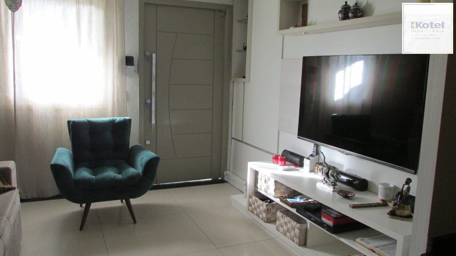 Casa na Zona sul de Porto Alegre com 02 dormitórios e pátio. — foto 4