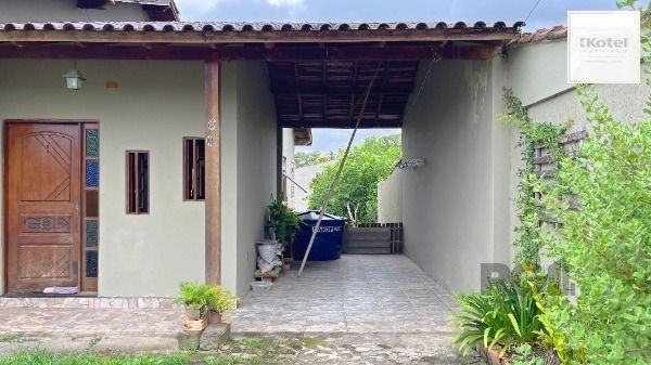 Casa em Porto Alegre, no bairro Lageado, com 3 dormitório(s), e 3 banheiros, à venda. — foto 4