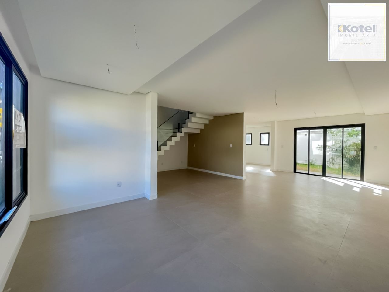 Casa Condominio em Porto Alegre, no bairro Ipanema, com 3 dormitório(s), e 3 banheiros, à venda. — foto 4