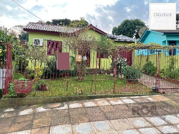 Casa em Porto Alegre, no bairro Ipanema, com 2 dormitório(s), e 2 banheiros, à venda. — foto 3