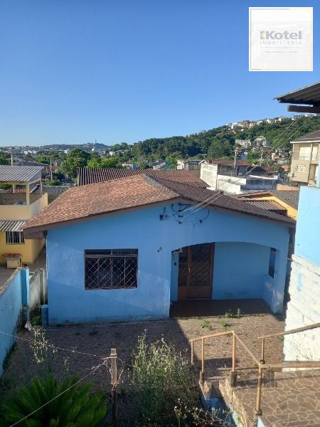 Casa em Porto Alegre, no bairro Cavalhada, com 3 dormitório(s), e 3 banheiros, à venda. — foto 3