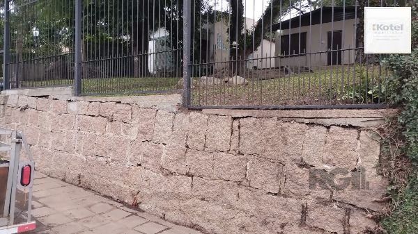 Terreno em Porto Alegre, no bairro Tristeza, à venda. — foto 2