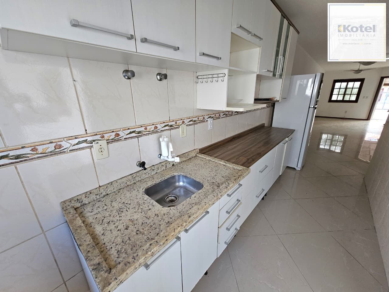 Casa 03 dormitórios no Bairro Hipica - Residencial Nova Ipanema