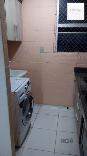 Apartamento em Porto Alegre, no bairro Campo Novo, com 2 dormitório(s), e 2 banheiros, à venda. — foto 4