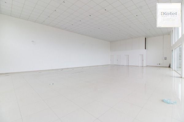 Loja para Venda - 845m², 0 dormitórios, Hípica — foto 4