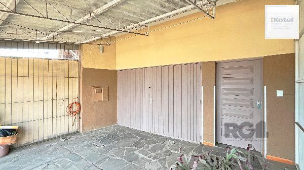Predio em Porto Alegre, no bairro Hípica, e 0 banheiros, à venda. — foto 2