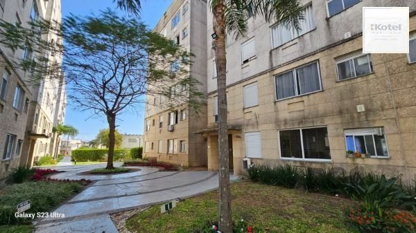 Apartamento em Porto Alegre, no bairro Cavalhada, com 2 dormitório(s), e 2 banheiros, à venda. — foto 2