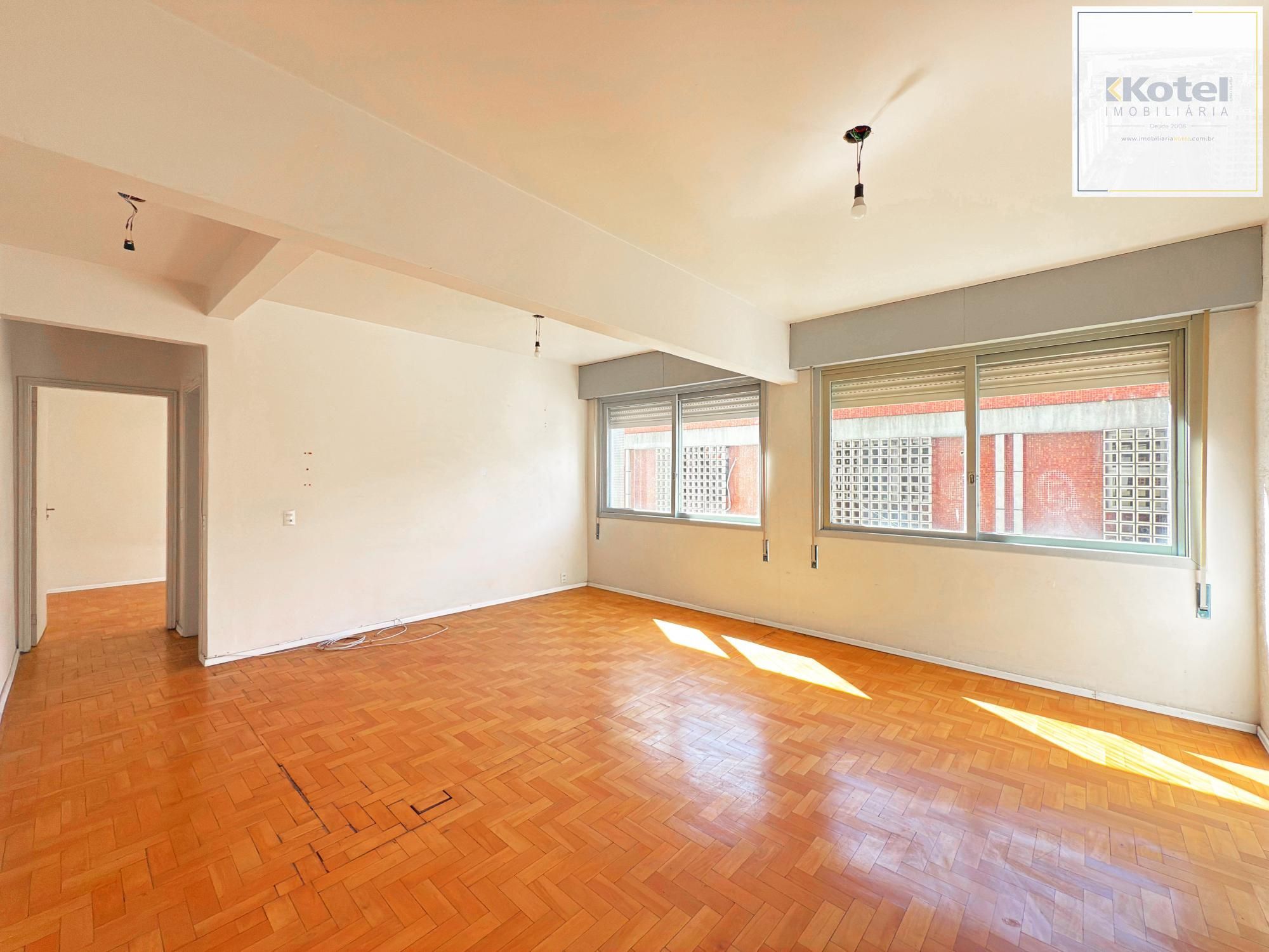 Apartamento para Venda - 63.73m², 2 dormitórios, 1 vaga - Centro Histórico