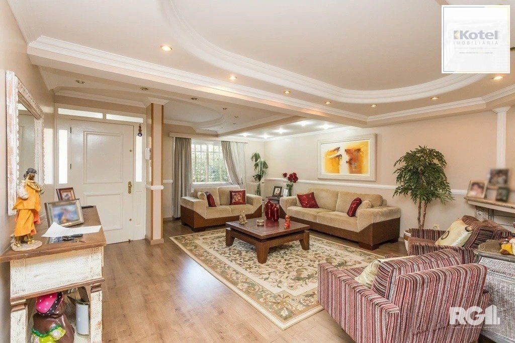 Casa 3 quartos à venda, 344m², Chácara das Pedras - Porto Alegre