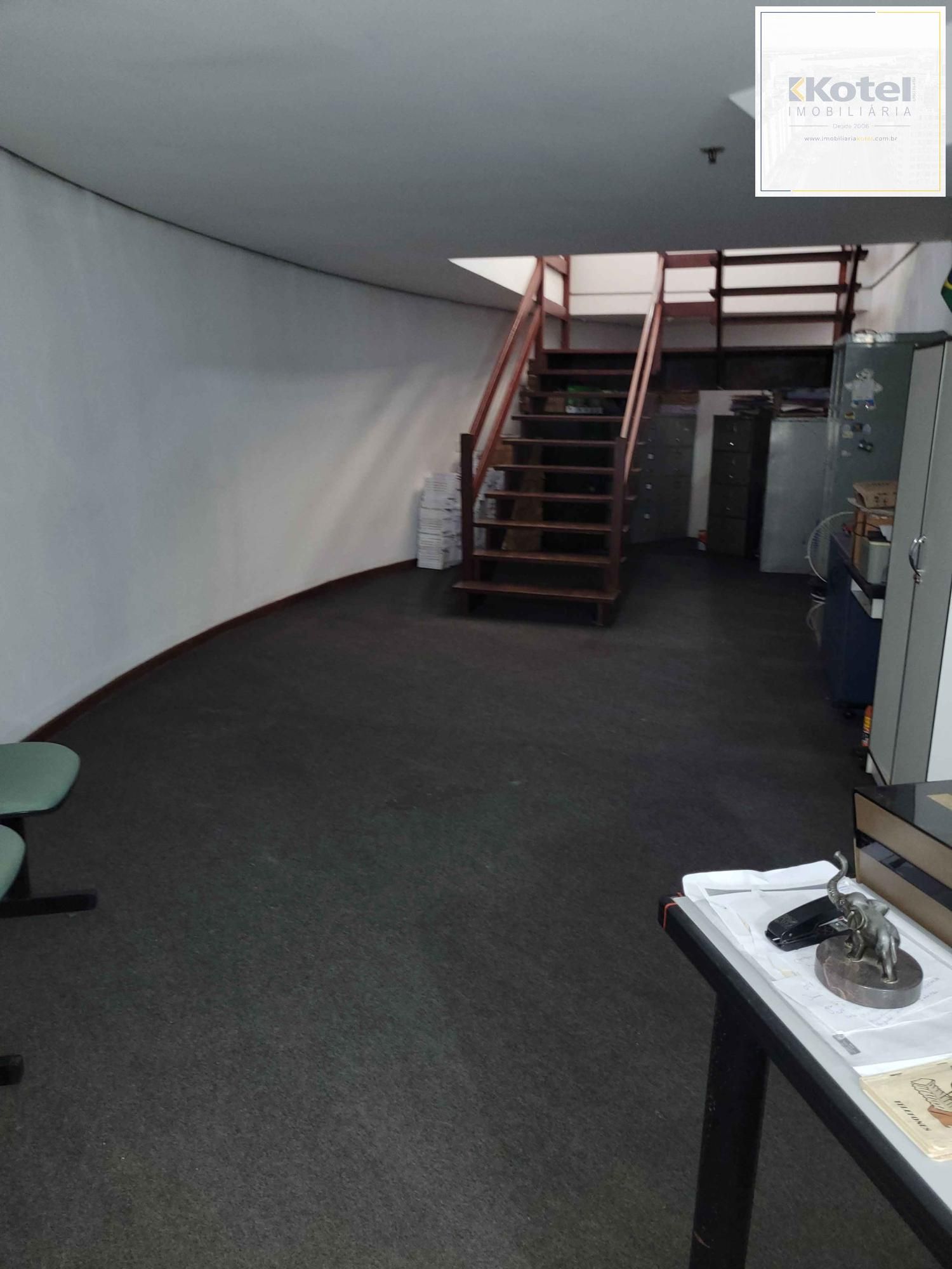 🏢 Conjunto de Salas Comerciais na barros cassal esquina Farrapos