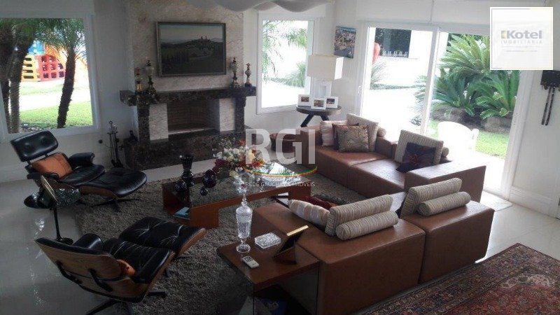 Casa para Venda - 728.71m², 6 dormitórios, sendo 6 suites, 3 vagas - Atlântida
