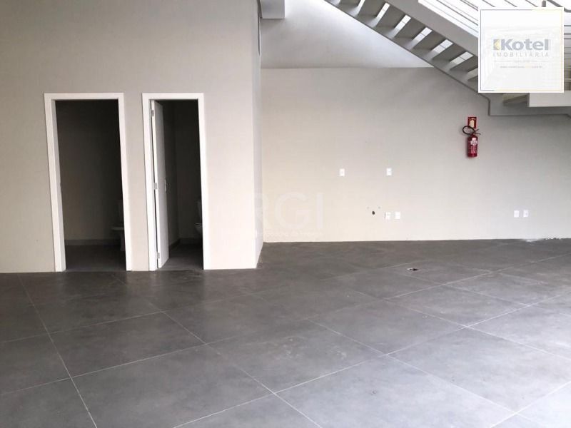 Loja para Venda - 165.27m², 0 dormitórios, 4 vagas - Petrópolis — foto 4