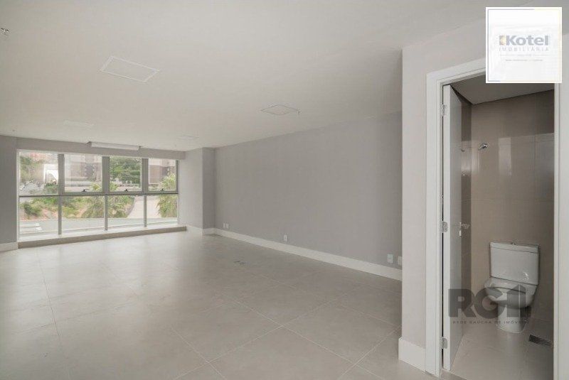 Sala Comercial à venda, 48m², Petrópolis - Porto Alegre — foto 4