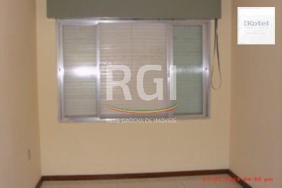 Casa para Venda - 180m², 3 dormitórios, sendo 1 suites, 3 vagas - Vila João Pessoa — foto 2