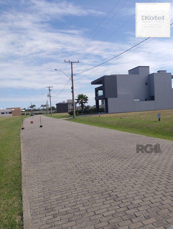 Terreno à venda, 292m², Curumim - Capão da Canoa