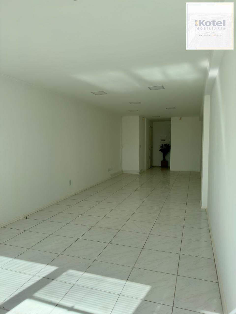 🏢 OPORTUNIDADE IMPERDÍVEL – SALA COMERCIAL NA AV. CRISTÓVÃO COLOMBO — foto 3