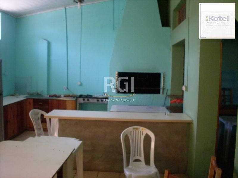 Predio para Venda - 380m², 6 dormitórios, Sarandí